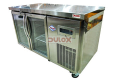 Mesón Refrigerado De 2 Puertas Cristal 1370 X 700 X 850 Mm / M2Pc-1370