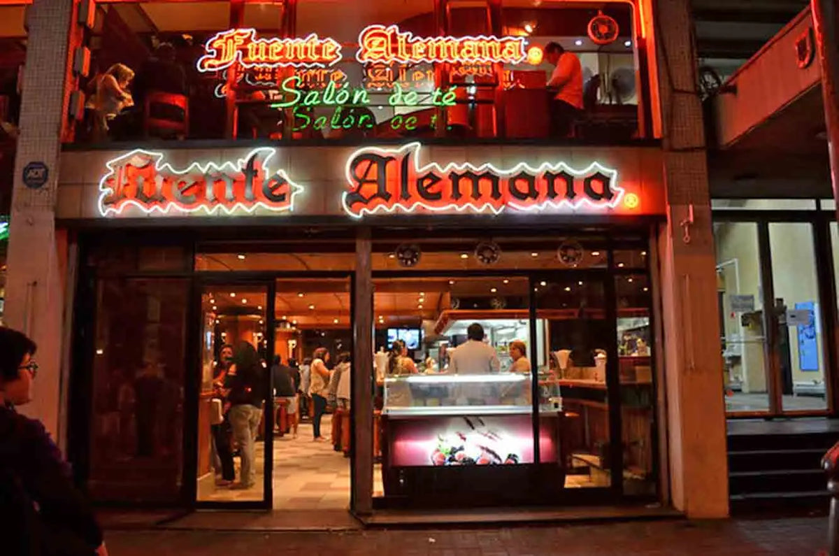 ANTIGUA FUENTE / FUENTE ALEMANA
