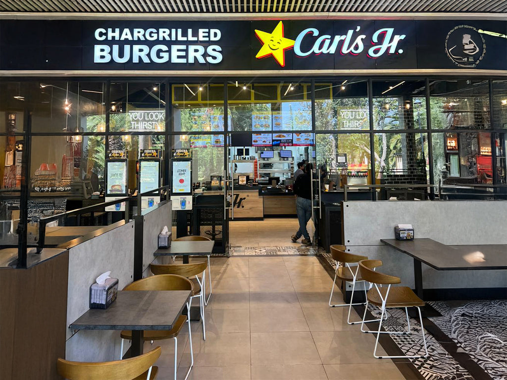CARL’S JR. Mall Vivo Los Toros