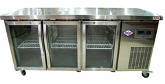 Mesón Refrigerado 3 Puertas Cristal 1800X700X850Mm / M3Pc-1800
