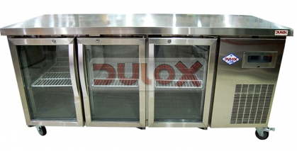 MESÓN REFRIGERADO DE 3 PUERTAS CRISTAL 1800 X 700 X 850 MM / M3PC-1800